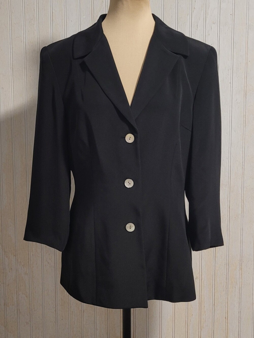 Bloomingdale's Vintage 90s 100% Silk 3-Button Blazer Jacket Black Size 8